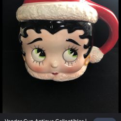 Vintage Betty Boop Christmas Mug