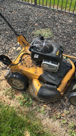 Craftsman 28 in deck lawn mower