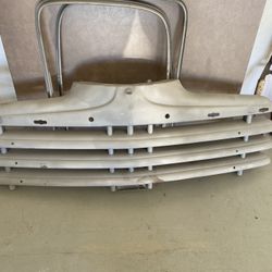 1946 Ford Grill Clean