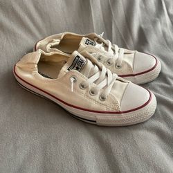 Womans Size 8 Converse 