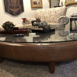 Amazing Leather And Glass Coffee table