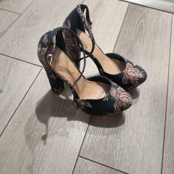 High Heels Blue Rose Shoes 7.5