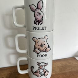 Winnie the Pooh stackable mugs