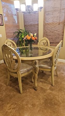 Table + Chairs