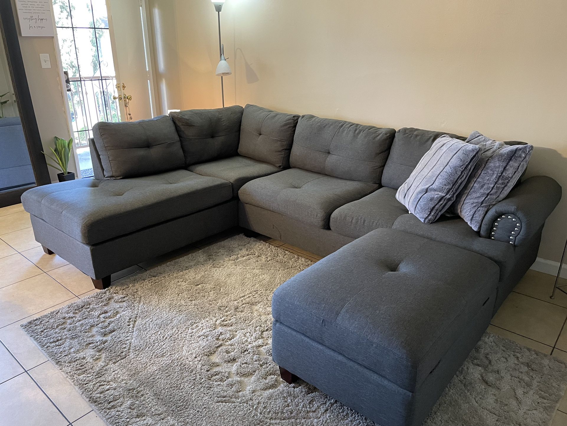 Sectional Sofa With Pillows And Ottoman 