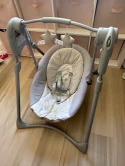 Graco Baby Swing!!