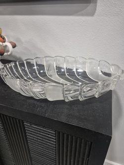 Set Of Two Oval Bowls/Platters