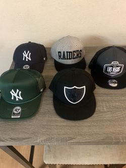 SnapBacks Yankees, Raiders, Hurley, Neff 