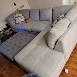 EMERAL HOME   FURNISHINGS  2 Pice Couch Set