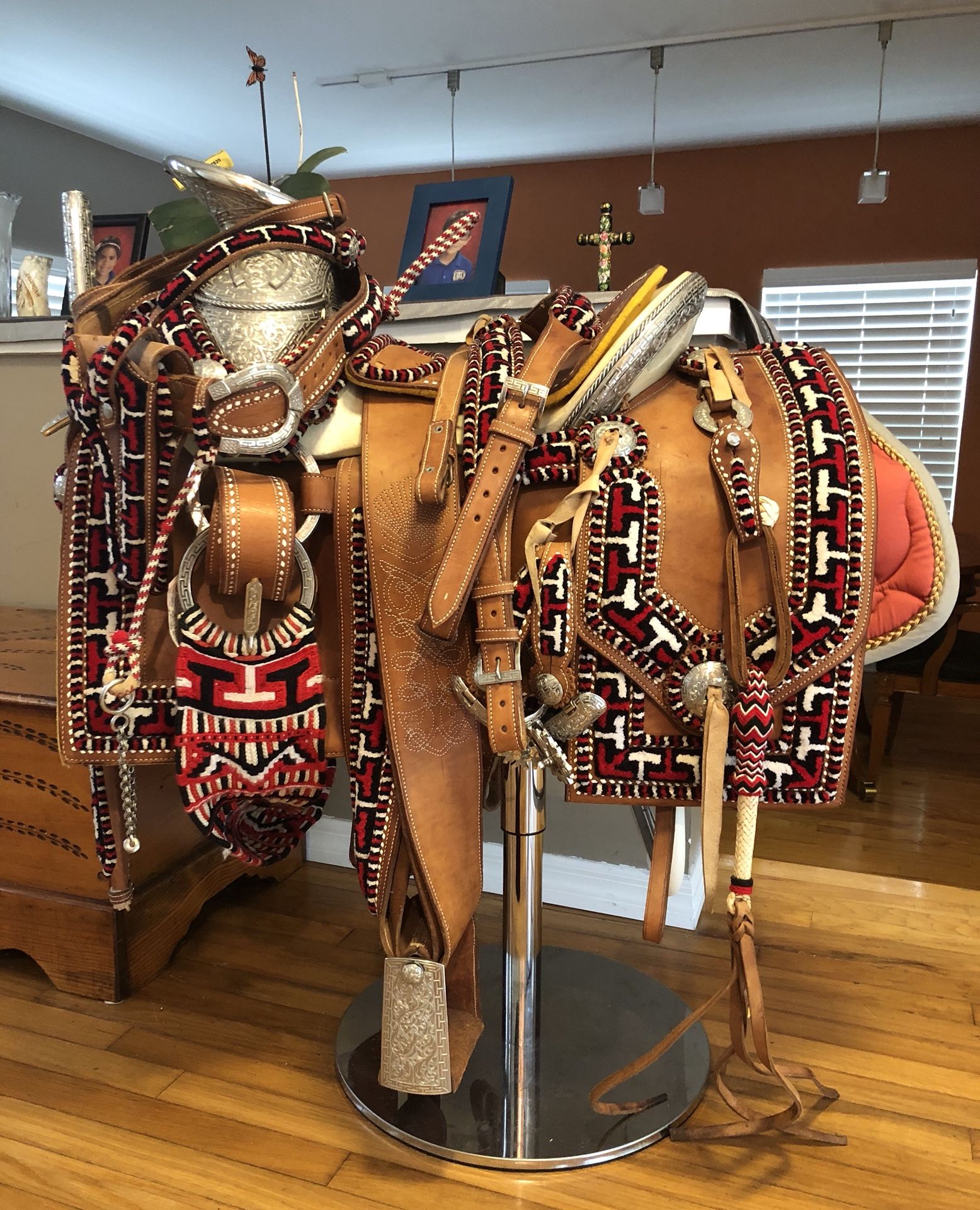 Saddle - Silla de Montar - Montura Silla Charra de Gala para Caballos