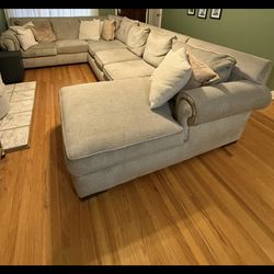 L- Shaped Couch 