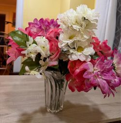 Crystal vase with flowers