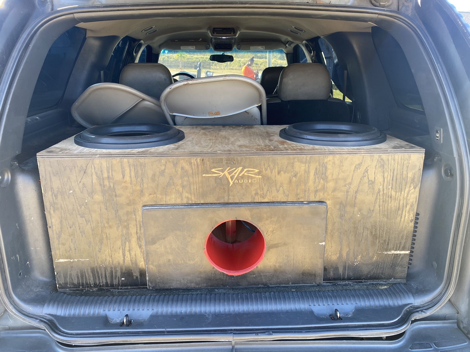 2 Skar 15s With Custom Box And 2000 Watt Skar Amp
