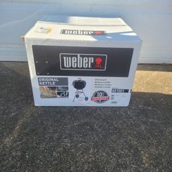 Weber 18" Original Kettle Charcoal Grill 