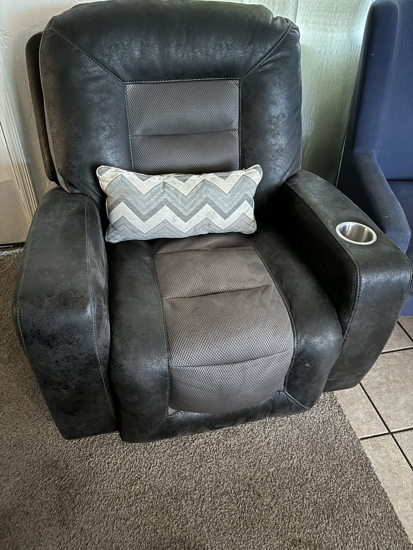 Recliner Chair
