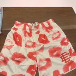 Ee Shorts