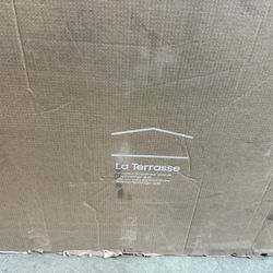 SAMSUNG 55-inch Class QLED The Terrace Outdoor TV - 4K UHD Direct Full Array 16X Quantum HDR 32X Smart TV with Alexa Built-in (QN55LST7TAFXZA, 2020 Mo