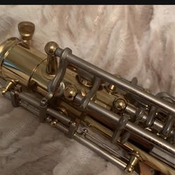 Vito Saxophone N117912