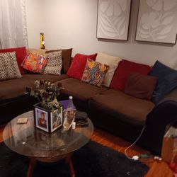 BROWN SECTIONAL SOFA