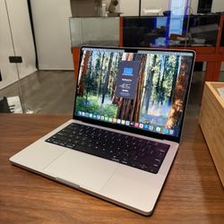 2023 Apple 14” MacBook Pro Chip 36GB Ram 512SSD! 90 day warranty! We offer financing!