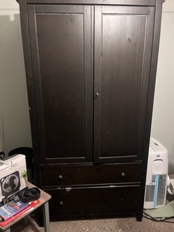 Free! Bedroom Furniture MOVING Pick up