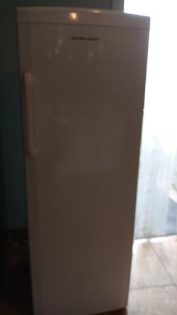 Hamilton Beach Upright Freezer