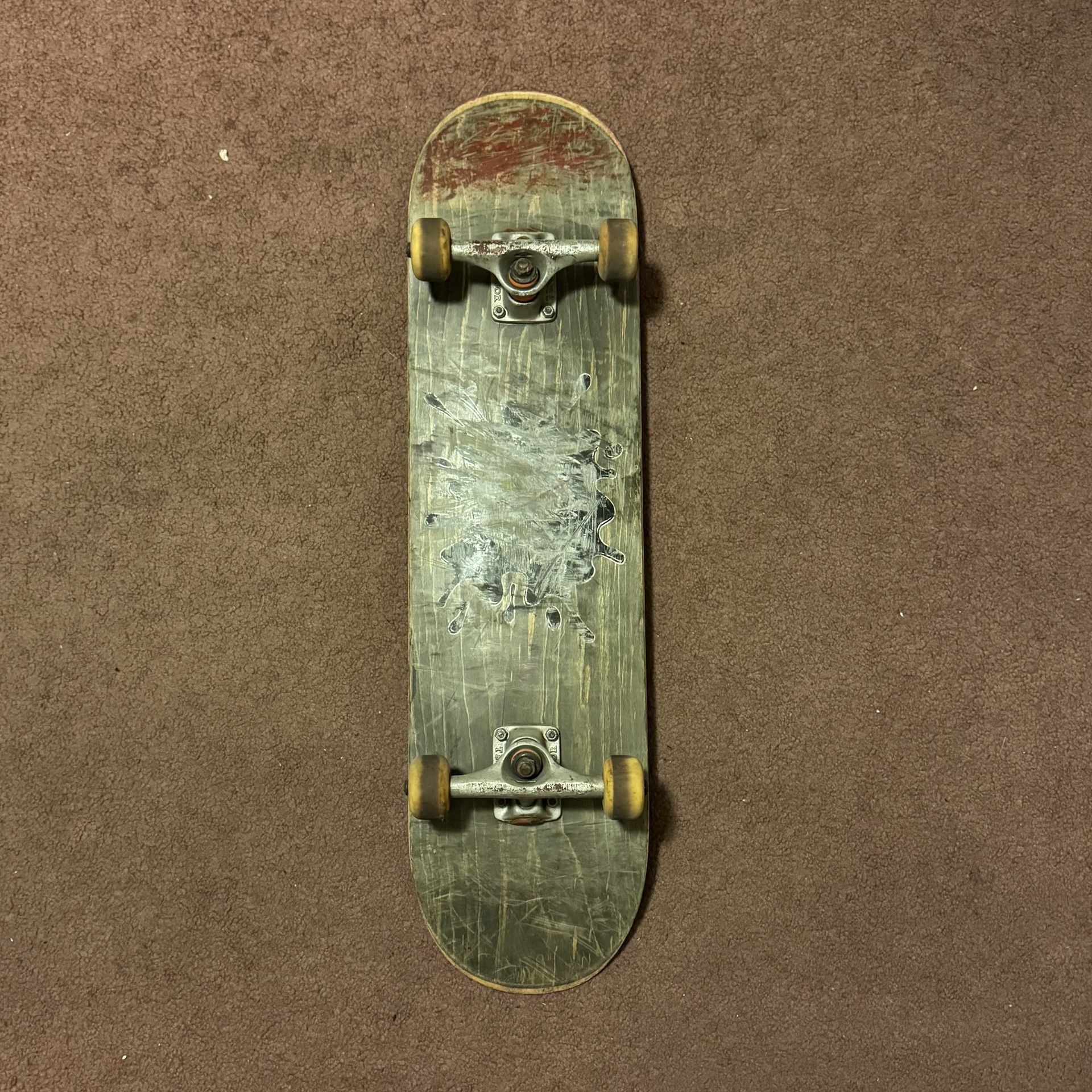 Skateboard Complete Tensor Trucks