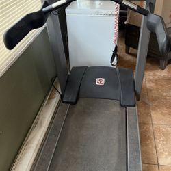 Landice L7 Pro Sports Trainer Treadmill