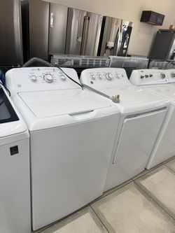 Ge Top Load Washer And Electric Dryer Set
