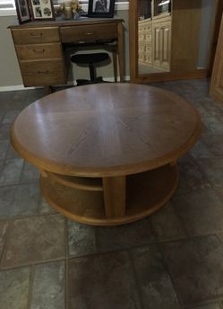 Round oak table