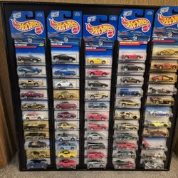 215 Vintage Hot Wheels Mid 90's-2000 Unopened Lot With Display Boards 