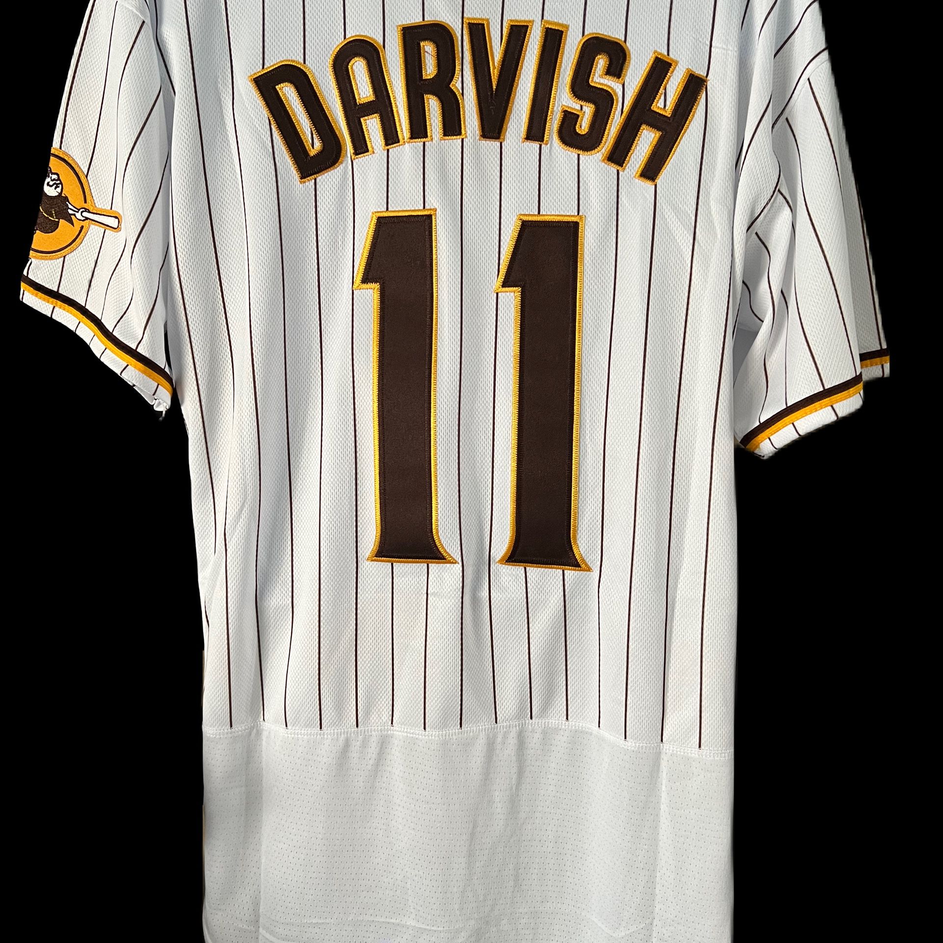 New ダルビッシュ有 (Yu Darvish) jerseys are now available at the #Padres Team  Store! 🇯🇵