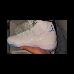 Jordan 11s