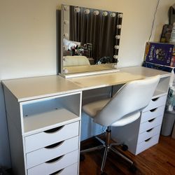 Vanity Desk+ Mirror+ Chair 