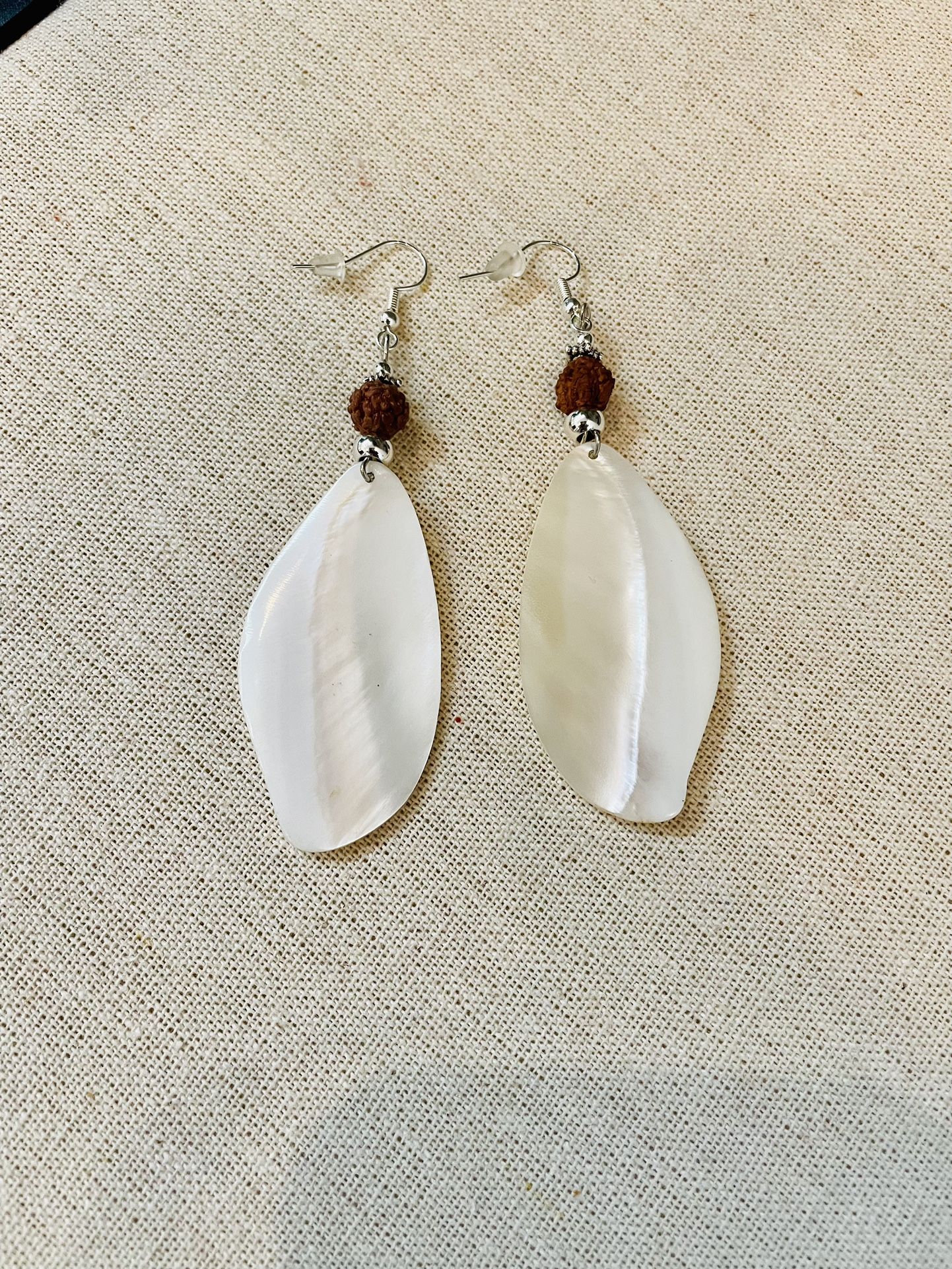 Mother Of Pearl And Rudraksh Earrings 