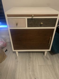 Side Table/nightstand