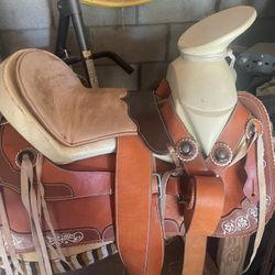 Horse Saddle For Sale 