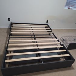 Queen Bed Frame And Hybrid Mattress