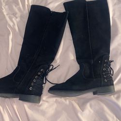 Black Winter Boots