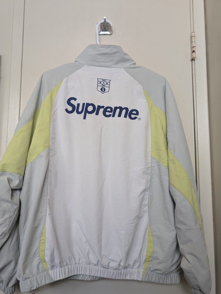 Authentic SUPREME Windbreaker + SUPREME Large Tote bag.