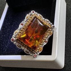 925 Sterling Silver statement Ring Amber Large silver/gold Artisan Handmade Jewelry size 6 In great condition 