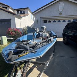 Procraft 1560 15.5 Foot Bass Boat