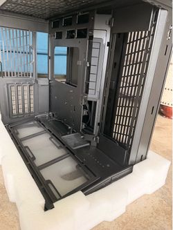 Pc case/ Lian Li o11d mini v2