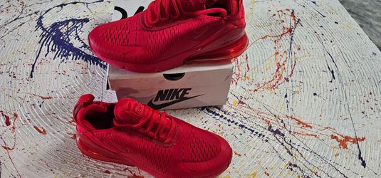 Size 9.5 women nike