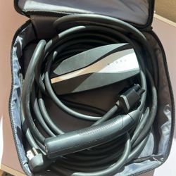 Tesla Mobile Charger
