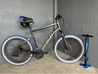 Ghost Square Cross 1.8 tire size 26