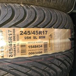 245/45R17