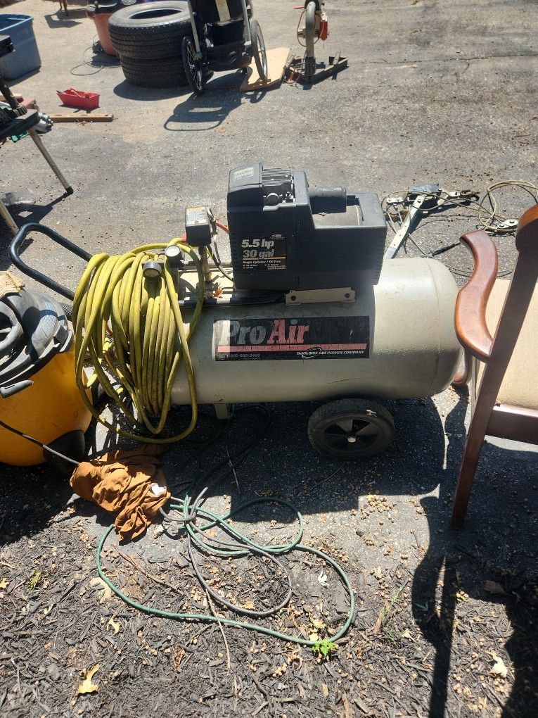 Air Compressor 