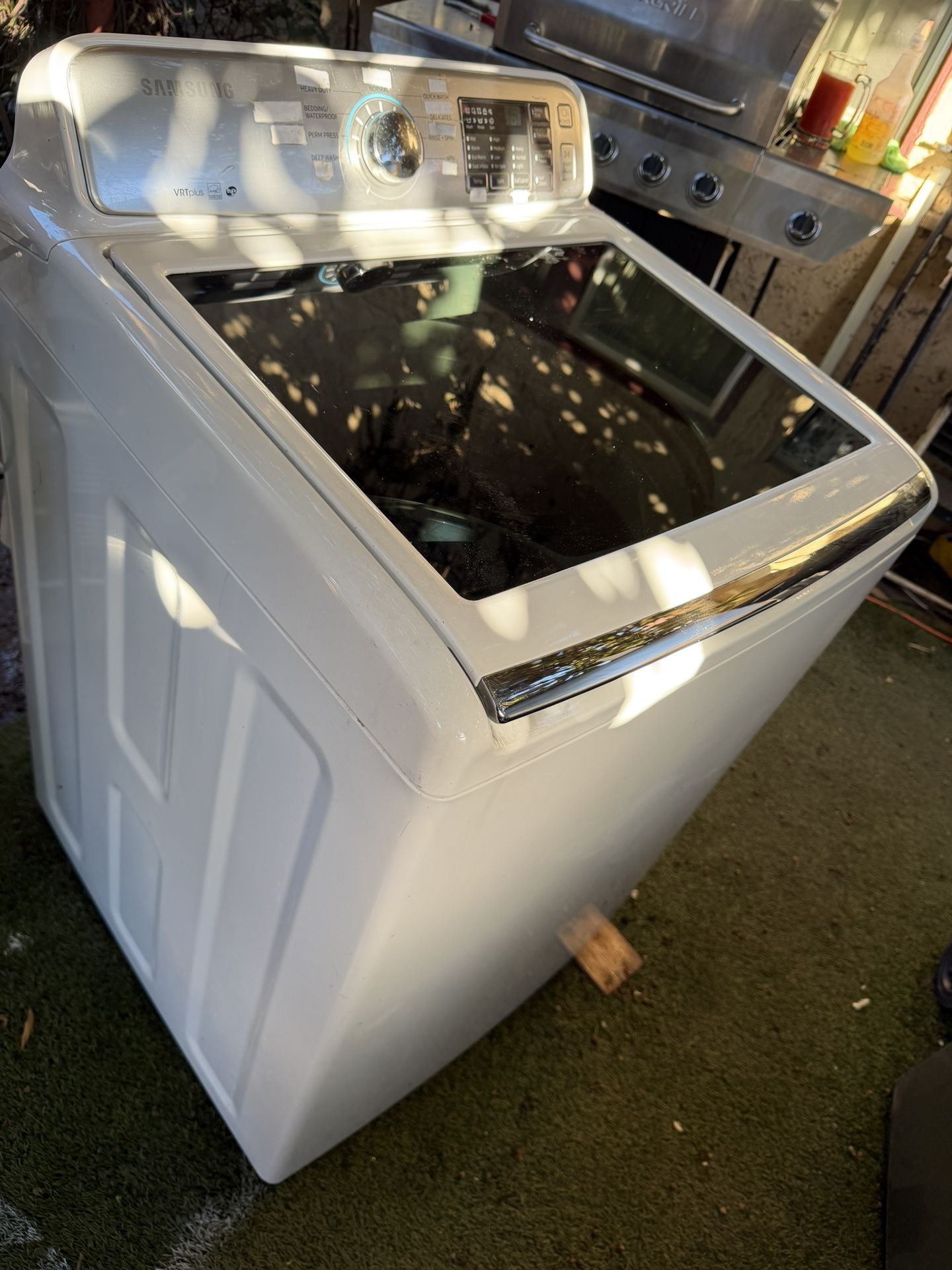 Samsung High Efficiency Top Load Washer in White