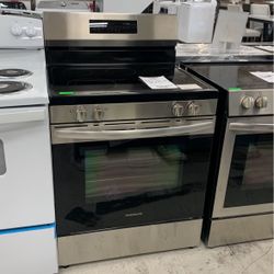 Frigidaire Freestanding Electric Range 
